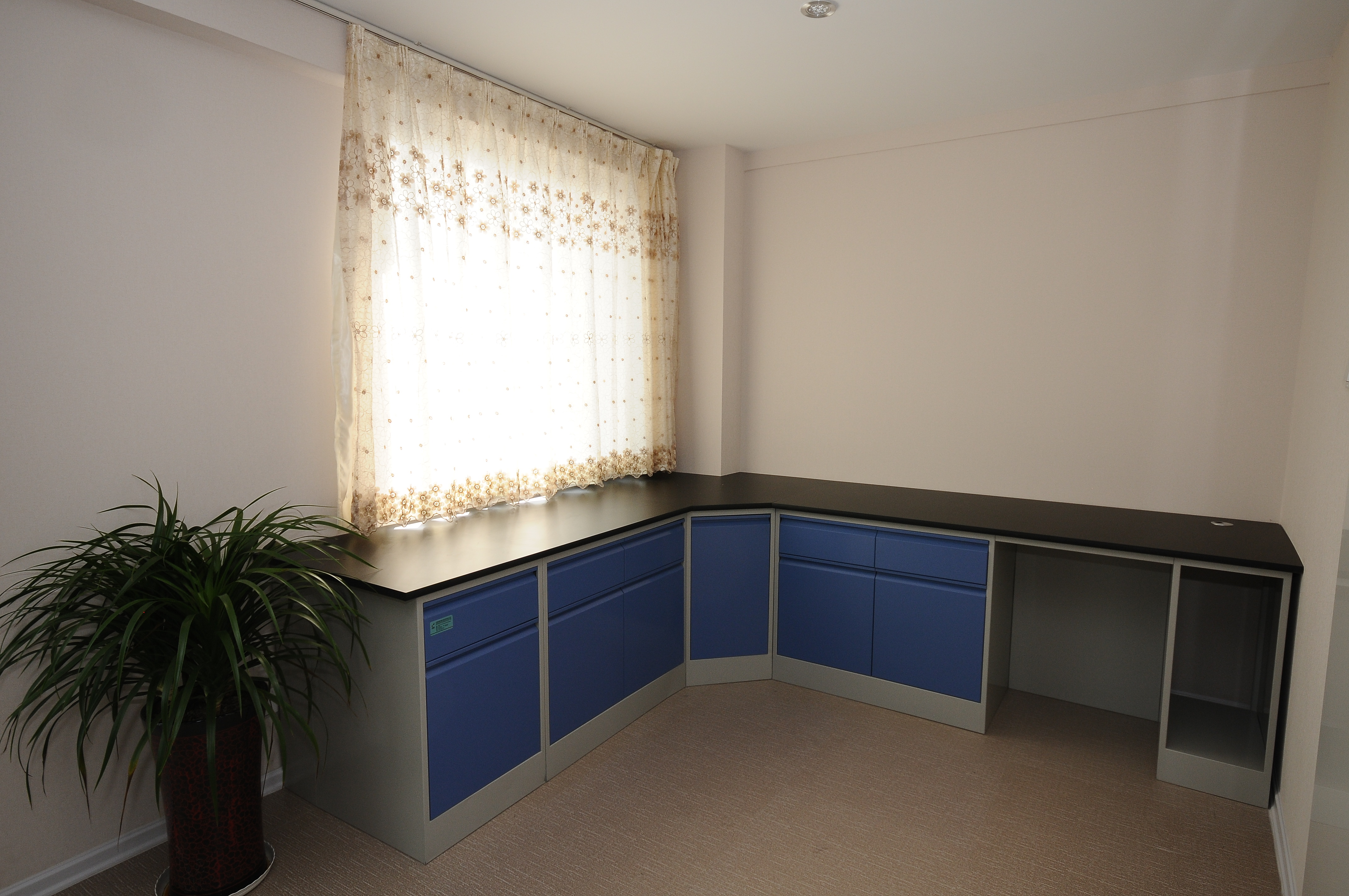 实验室安全设备